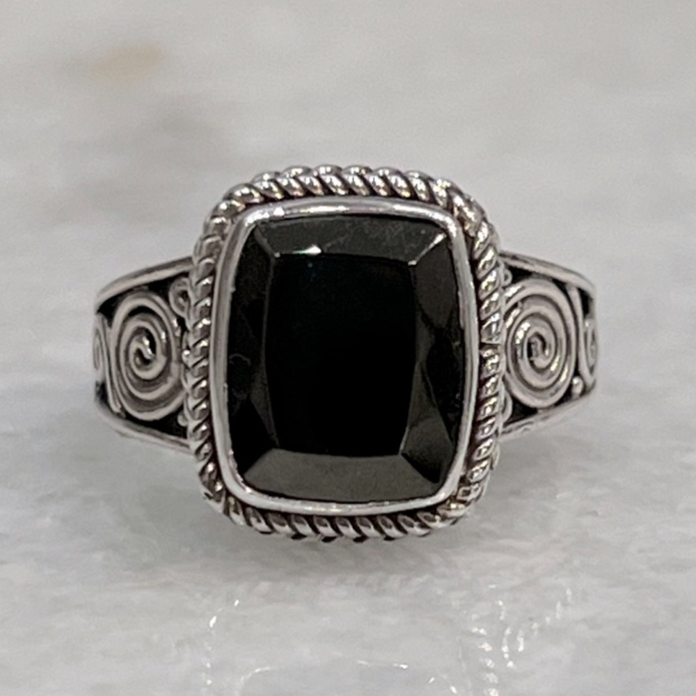 Silver Shungite Sterling Silver Scrolled Braided Design Ring - Picture 1 of 12